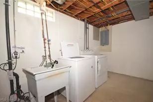 987 Howard Dr, Tallmadge, OH 44278 - Photo 45