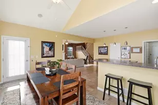 214 Gatwick Grove Cir, Wadsworth, OH 44281 - Photo 25