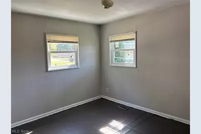 19009 Firwood Road, Loveland, OH 44110 - Photo 7