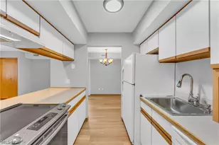 10446 Independence Dr, North Royalton, OH 44133 - Photo 11