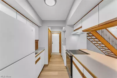 10446 Independence Drive #20D, North Royalton, OH 44133 - Photo 9