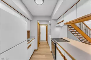 10446 Independence Dr, North Royalton, OH 44133 - Photo 9