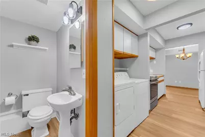 10446 Independence Drive #20D, North Royalton, OH 44133 - Photo 13