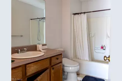 7571 Pleasant Run Drive, Green Hills, OH 44131 - Photo 27