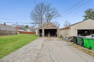 1073 Parkside Dr, Alliance, OH 44601 - Photo 31