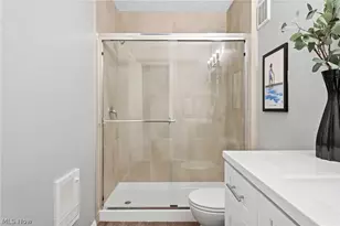 10528 Clifton Blvd, Loveland, OH 44102 - Photo 11