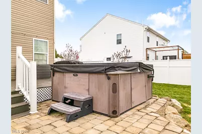 8111 Middlebranch Avenue NE, , OH 44652 - Photo 37