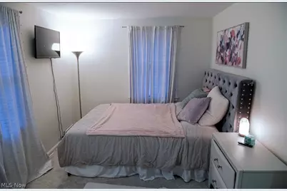 17707 Lomond Boulevard, Huber Heights, OH 44122 - Photo 37