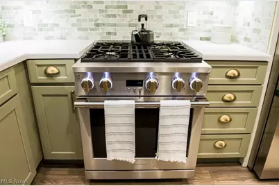 17707 Lomond Boulevard, Huber Heights, OH 44122 - Photo 25