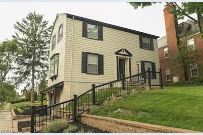 17707 Lomond Boulevard, Huber Heights, OH 44122 - Photo 3