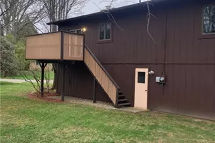 1436 Forrest Dr, Barberton, OH 44203 - Photo 31