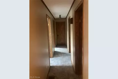 1436 Forrest Drive, Barberton, OH 44203 - Photo 9