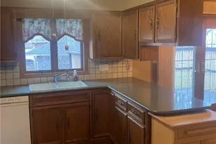 1436 Forrest Dr, Barberton, OH 44203 - Photo 5