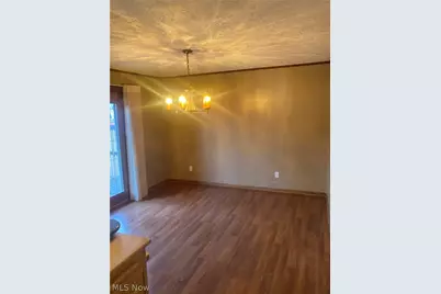 1436 Forrest Drive, Barberton, OH 44203 - Photo 3