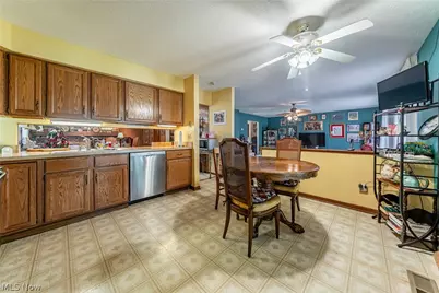 19717 Sagamore Road, Walton Hills, OH 44146 - Photo 13