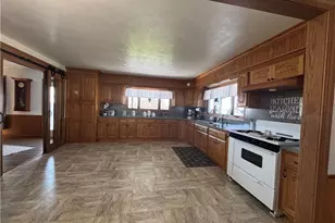 11364 Brosius Rd, Garrettsville, OH 44231 - Photo 3