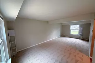 8552 Usher Rd, Olmsted Twp, OH 44138 - Photo 5