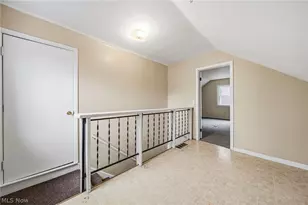 729 W Main St, Geneva, OH 44041 - Photo 23