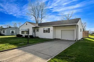 5838 Harter Home Dr, Akron, OH 44319 - Photo 5