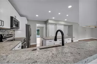 998 Woodfield Lane, Brunswick, OH 44212 - Photo 27