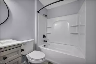 998 Woodfield Ln, Brunswick, OH 44212 - Photo 33