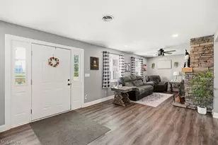 747 Killian Rd, Coventry, OH 44319 - Photo 3