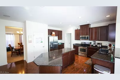 6572 Birchbark Avenue NE, Canton, OH 44721 - Photo 35