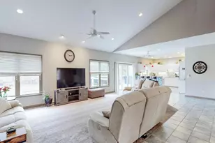 1044 Ledgebrook Dr, Tallmadge, OH 44278 - Photo 5