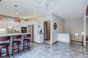 1044 Ledgebrook Dr, Tallmadge, OH 44278 - Photo 11