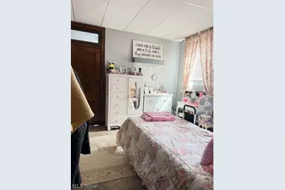 70 4th Street NW, Barberton, OH 44203 - Photo 37