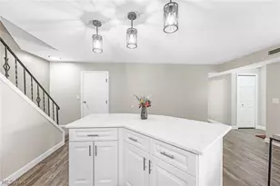 10364 Independence Dr, North Royalton, OH 44133 - Photo 9