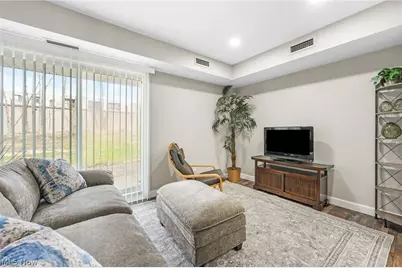 10364 Independence Drive #19C, North Royalton, OH 44133 - Photo 5