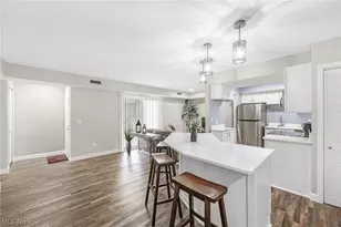 10364 Independence Dr, North Royalton, OH 44133 - Photo 3