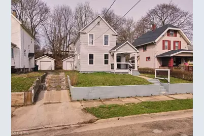 994 Moeller Avenue, Akron, OH 44307 - Photo 3
