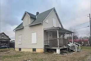 1107 Market Ave S, Canton, OH 44707 - Photo 3