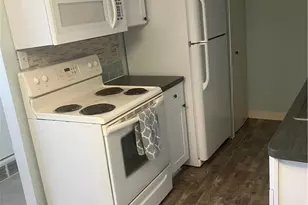 26187 Raintree Blvd, Olmsted Falls, OH 44138 - Photo 7