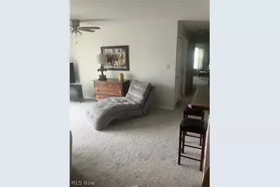 26187 Raintree Boulevard #C5, Olmsted Falls, OH 44138 - Photo 3