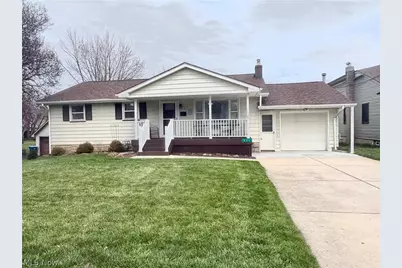 511 Edison Street, Struthers, OH 44471 - Photo 1