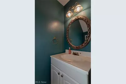 8210 Deepwood Boulevard #11-5, Mentor, OH 44060 - Photo 7