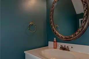 8210 Deepwood Blvd, Mentor, OH 44060 - Photo 7