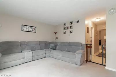 8210 Deepwood Boulevard #11-5, Mentor, OH 44060 - Photo 3