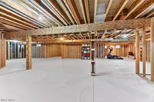 7565 Cottonwood Trail, Chagrin Falls, OH 44023 - Photo 37