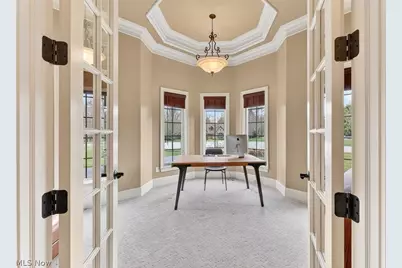 7565 Cottonwood Trail, Chagrin Falls, OH 44023 - Photo 7