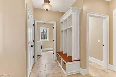 7565 Cottonwood Trail, Chagrin Falls, OH 44023 - Photo 21