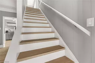 12313 Alexander Rd, Loveland, OH 44106 - Photo 9