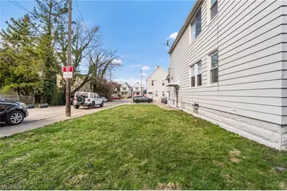 12313 Alexander Road, Loveland, OH 44106 - Photo 33