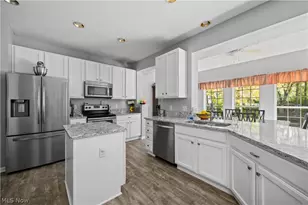 5297 Garfield Blvd, Sheffield Village, OH 44054 - Photo 17