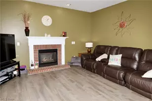 5297 Garfield Blvd, Sheffield Village, OH 44054 - Photo 7