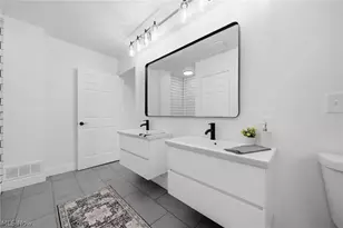 6097 Reno Dr, Louisville, OH 44641 - Photo 33