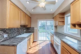 3563 W 97th St, Loveland, OH 44102 - Photo 11